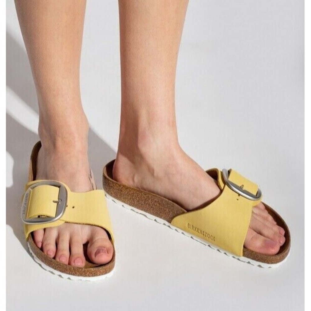 Birkenstock Madrid Big Buckle Sandal Popcorn Nubuck Leather Wms EU 38 US 7- 7.5